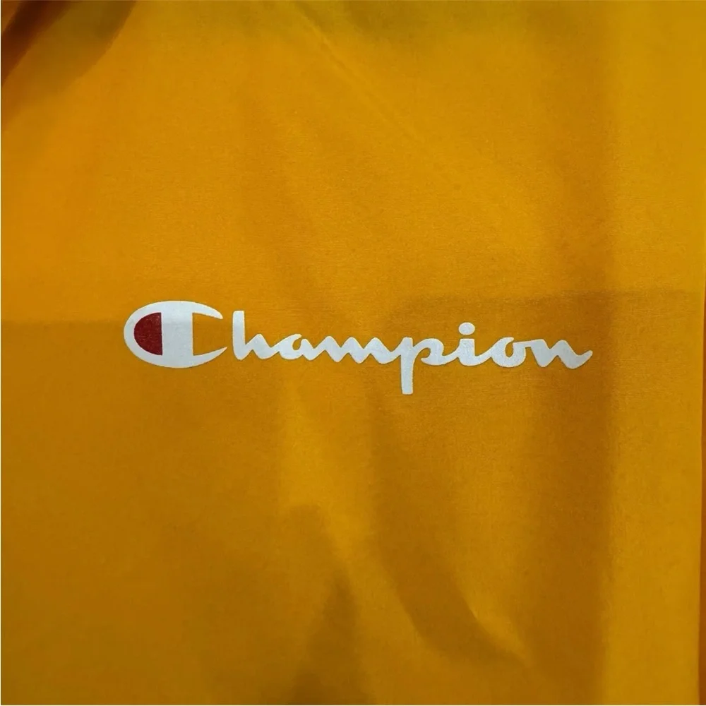 CHAMPION Jacket Men Medium Yellow Water Resistant Waterproof Pullover‎